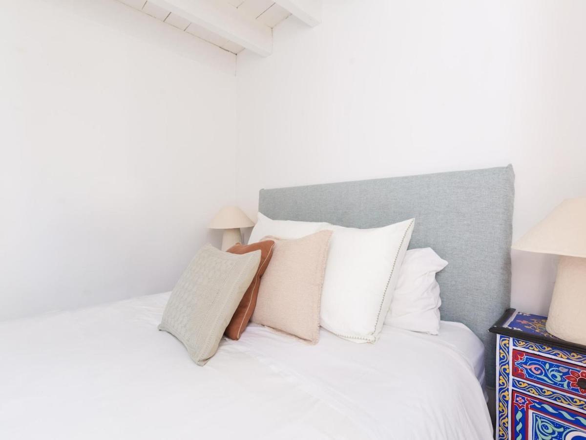 Plaza De Martires Apartment *