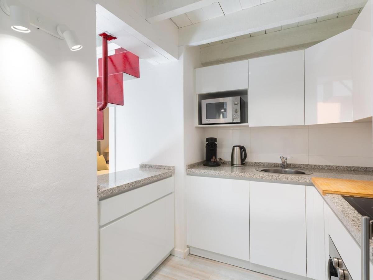 Apartment Plaza De Martires